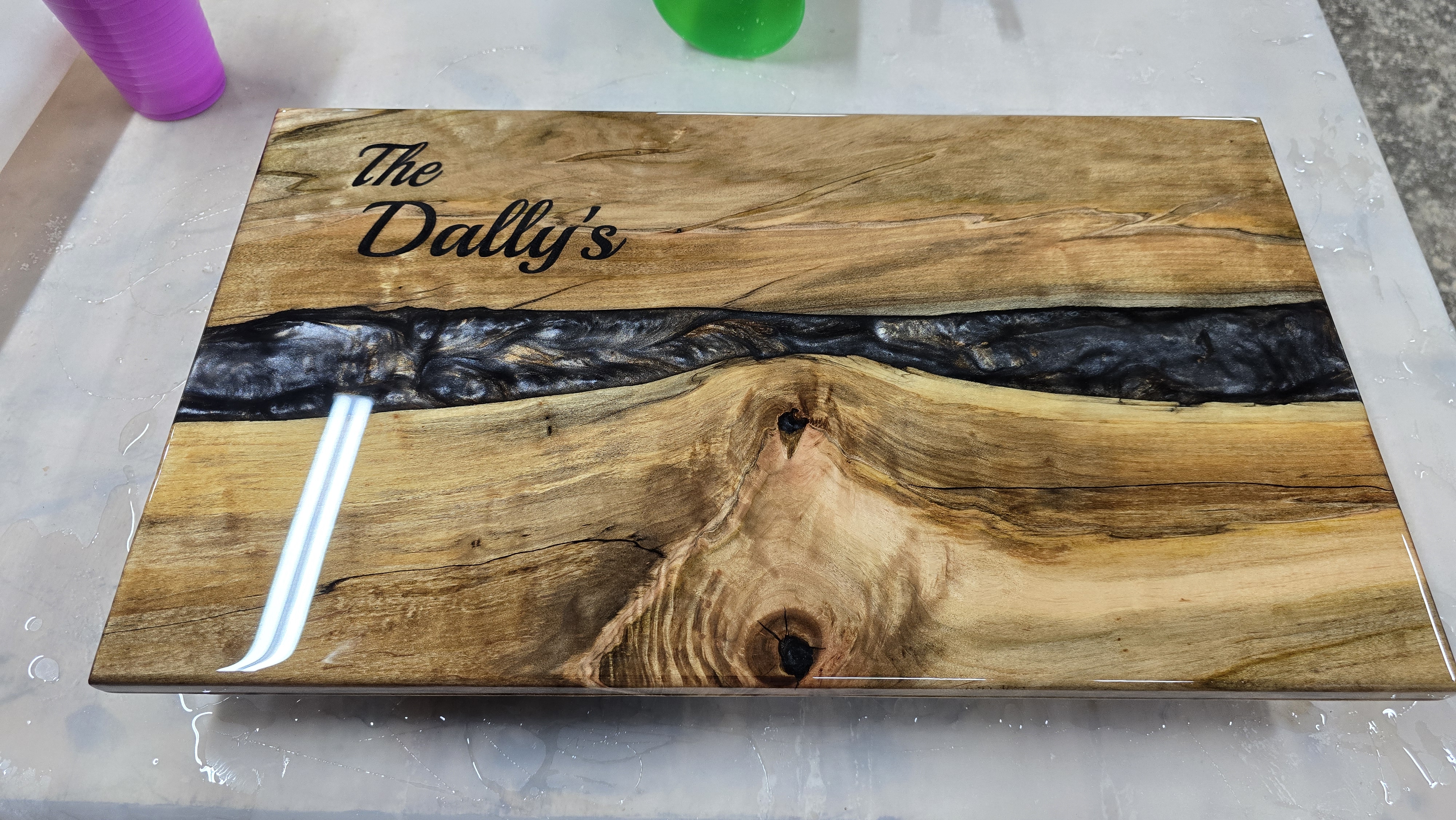 Epoxy river charcuterie board pattern - view 1