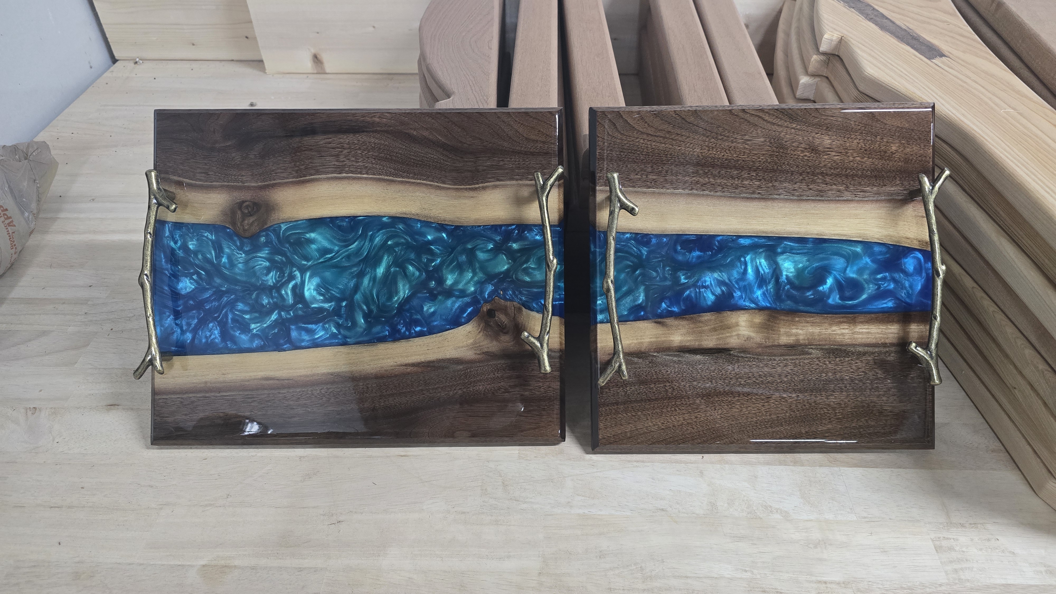 Epoxy river charcuterie board pattern - view 3