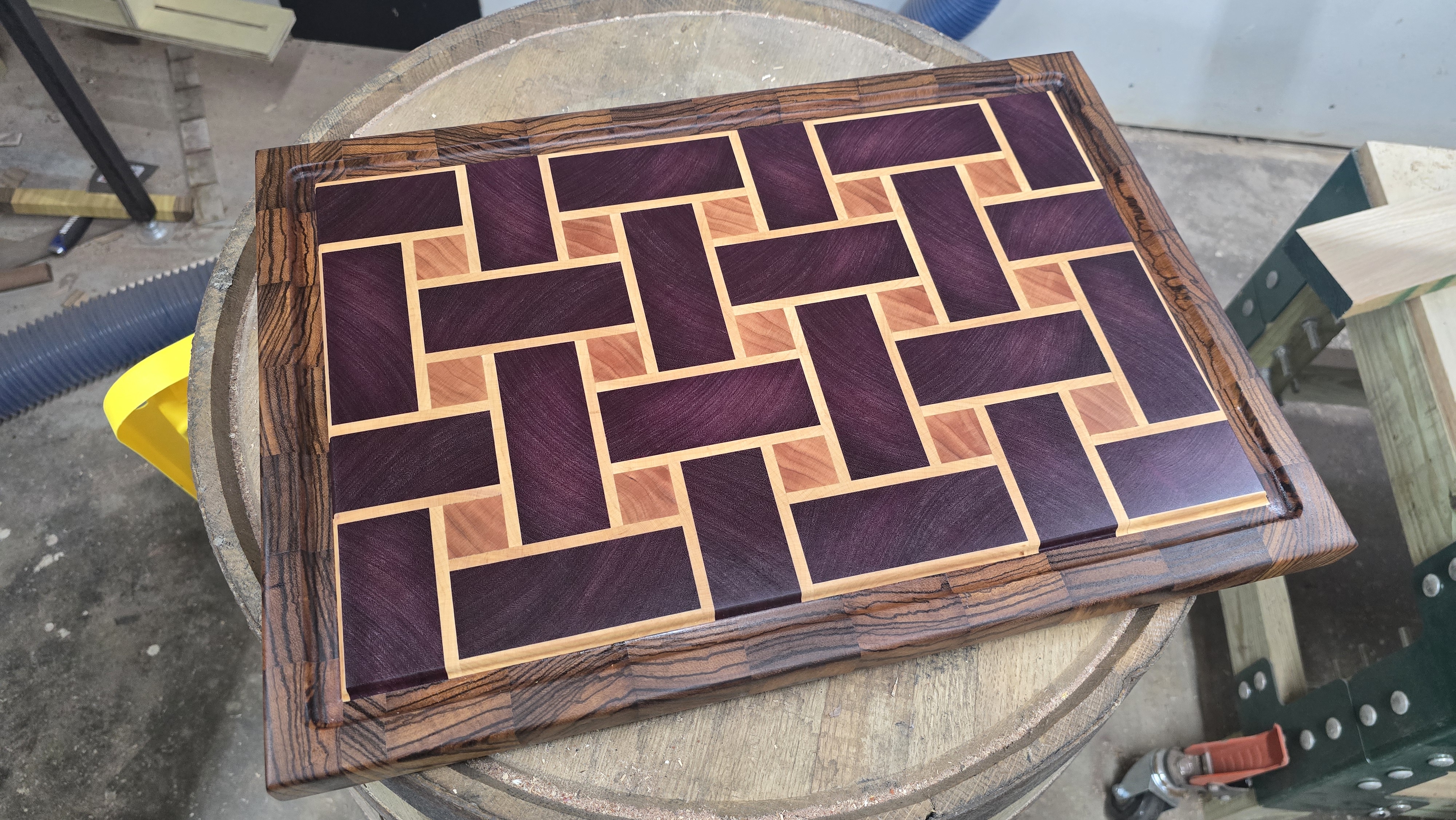 Large weave board pattern - view 3